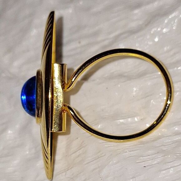 Art Deco Inspired Vintage Scarf Clip Gold Tone Blue Cabochon Grandmacore - Picture 7 of 8